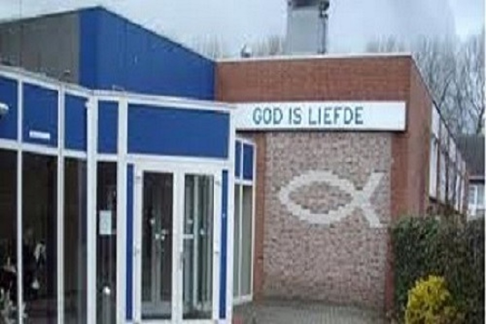 De entree van het Ichthus ontmoetingscentrum